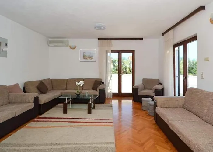 House Dd With Heated Pool *