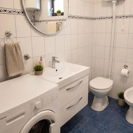 House Dd With Heated Pool Holiday home