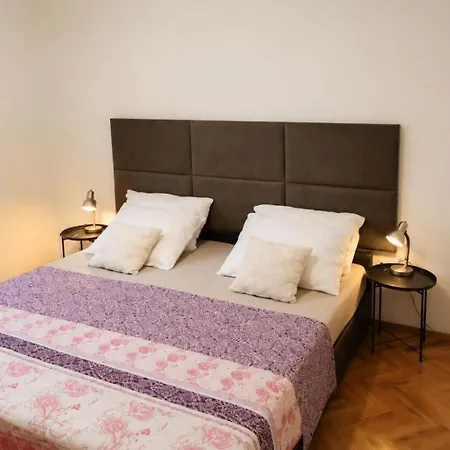 House Dd With Heated Pool * Trogir