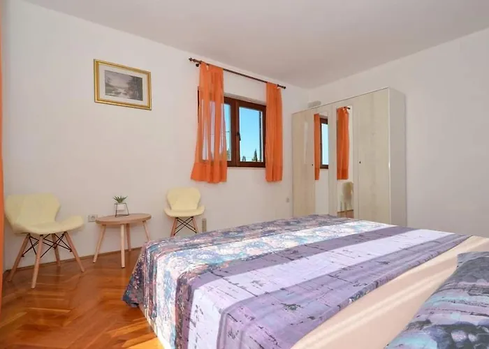 House Dd With Heated Pool 度假居 *