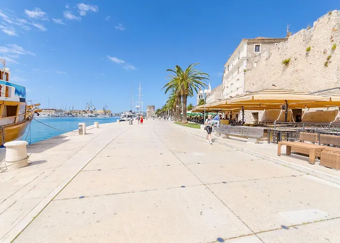 度假居 House Dd With Heated Pool *